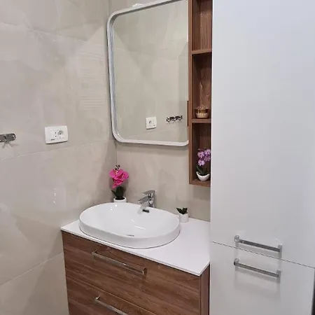 דירה Luxury 1 Bedroom App Center&balcony Free Parking *