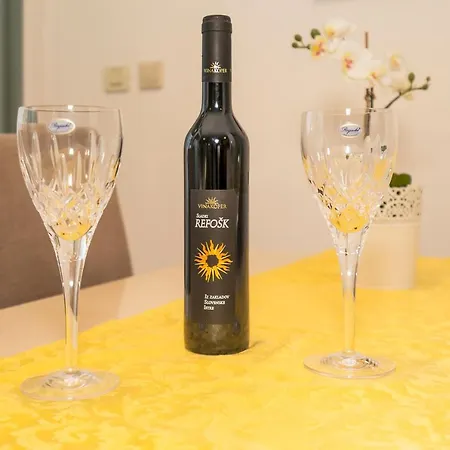 Luxury 1 Bedroom App Center&balcony Free Parking * Spalato