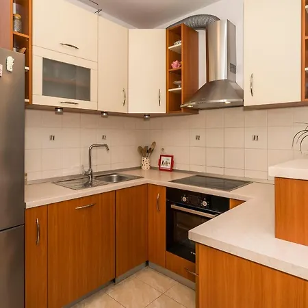 Luxury 1 Bedroom App Center&balcony Free Parking דירה ספליט